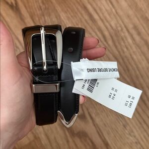 NWT Abercrombie Black Belt with Silver Buckle